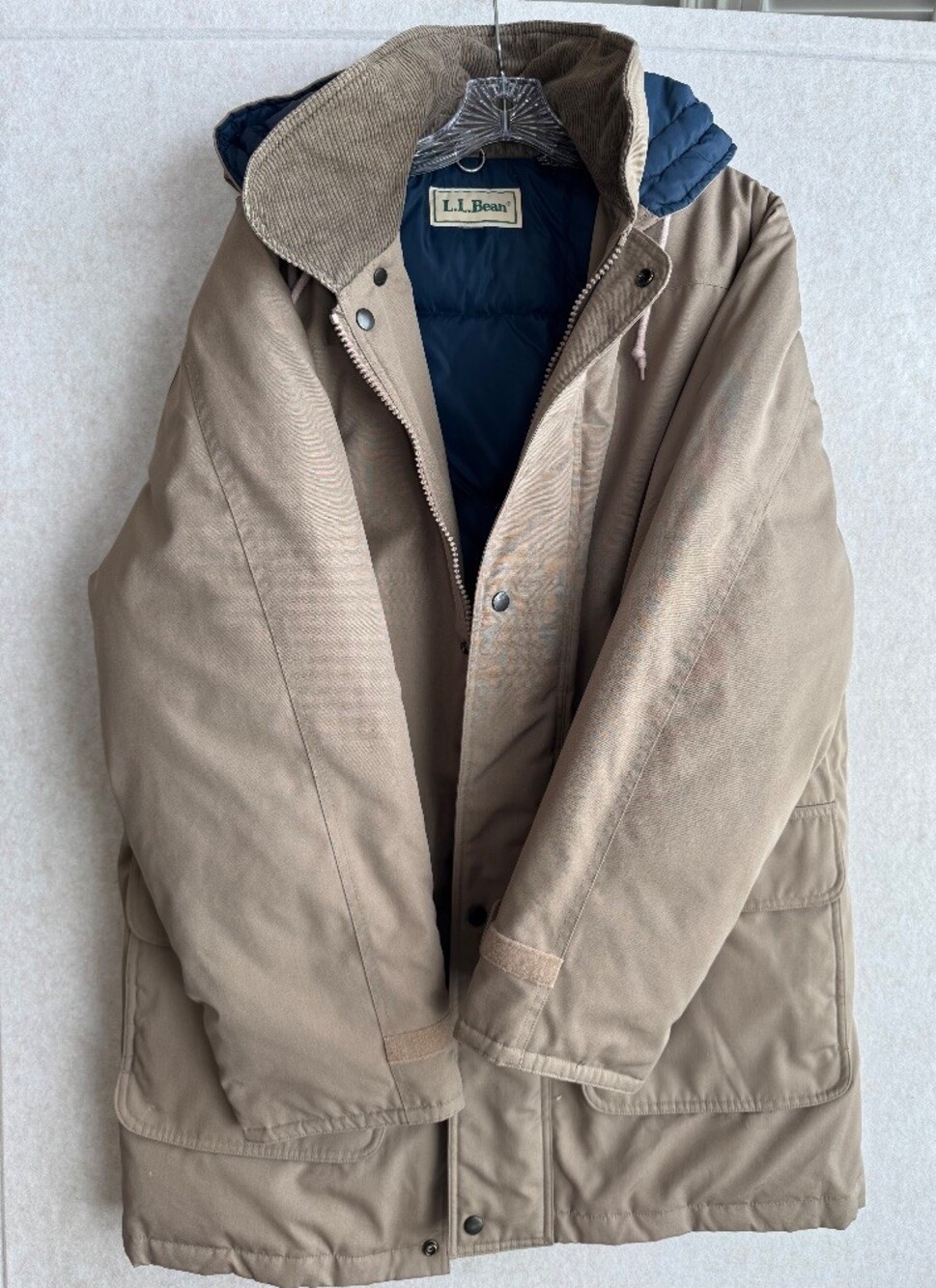 Vintage L.L. Bean Goose Down Hooded Parka Jacket Mens 40 Tan Corduroy Collar